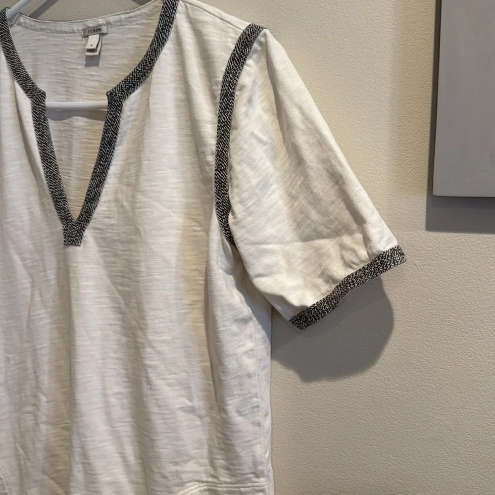 J‎ crew small white tunic